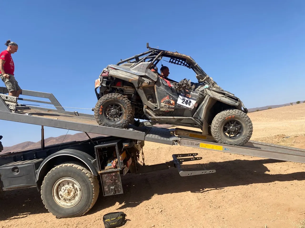 Camion assistance rallye raid